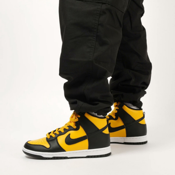 Кроссовки Nike Dunk Hi Retro DD1399-700 (university gold/black/white/habanero red)