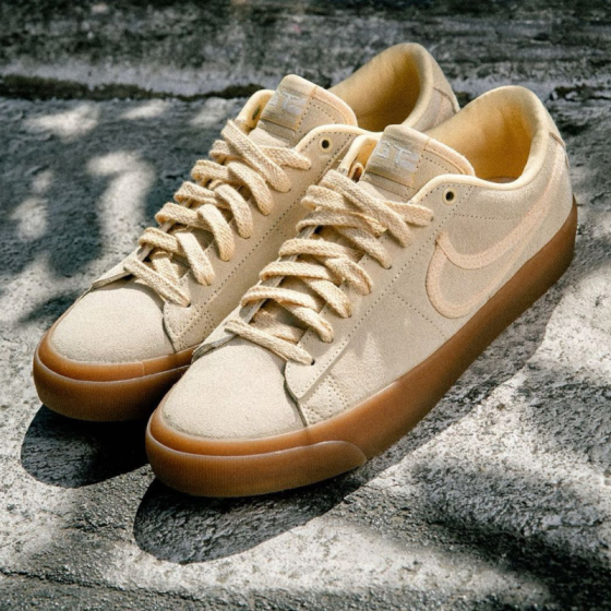 Кеды Nike SB Zoom Blazer Low Pro GT PRM FN7404-200 (pale vanilla)