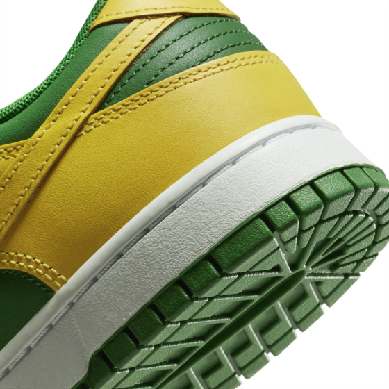 Кроссовки Nike Dunk Low Retro Bttys DV0833-300 (apple green-yellow strike)