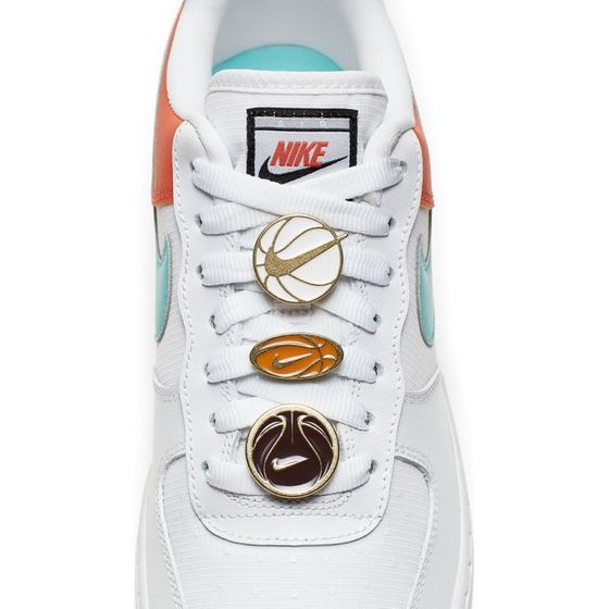 Кроссовки Женские Nike Wmns Air Force 1 07 SE AA0287-106 (white-light aqua)