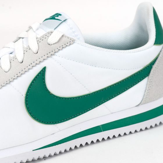 Кроссовки Nike Classic Cortez Nylon 807472-103 (white-green noise)