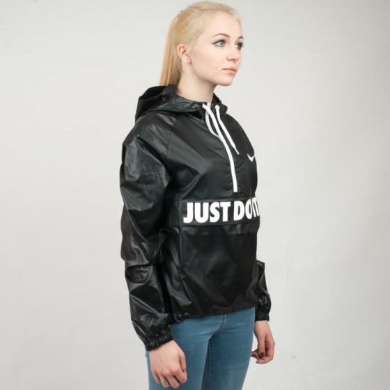 Ветровка Женская Nike City Packable Jacket 725818-010 (black-black-white)