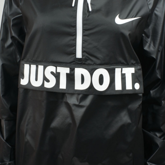 Ветровка Женская Nike City Packable Jacket 725818-010 (black-black-white)