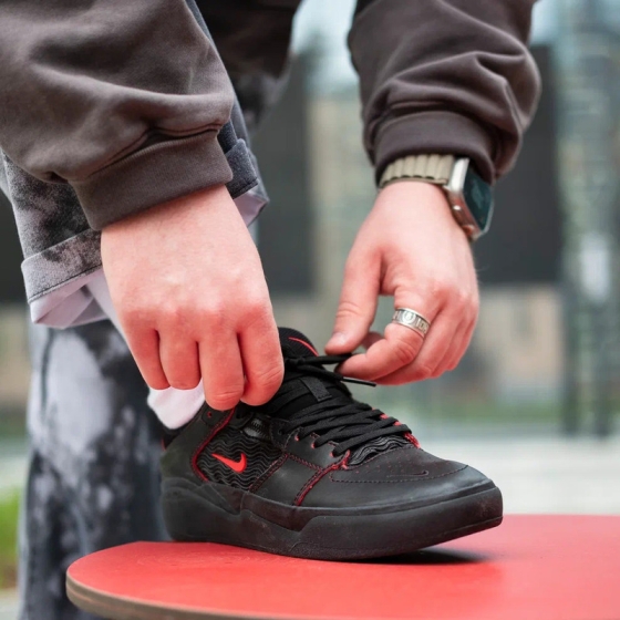 Кеды Nike SB Ishod PRM "Bred" DV5473-001 (black-university red-black)