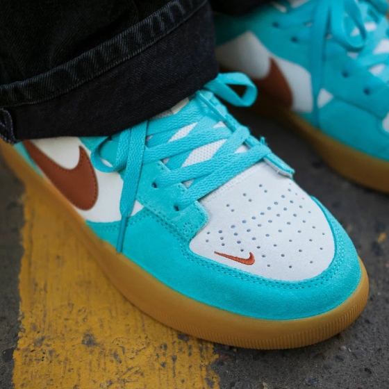 Кеды Nike SB Force 58 DV5477-302 (green frost-dark russet)