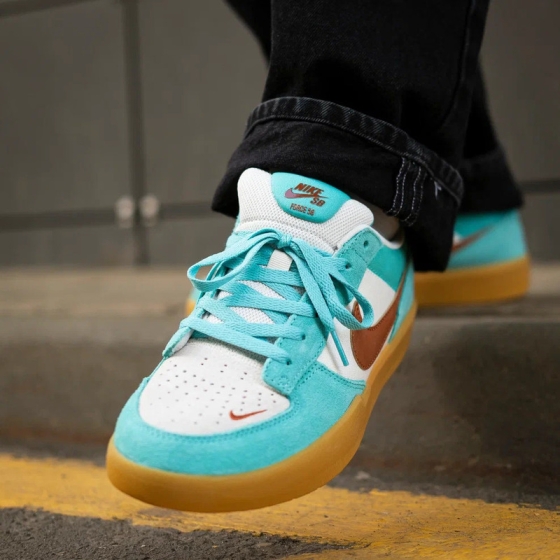 Кеды Nike SB Force 58 DV5477-302 (green frost-dark russet)