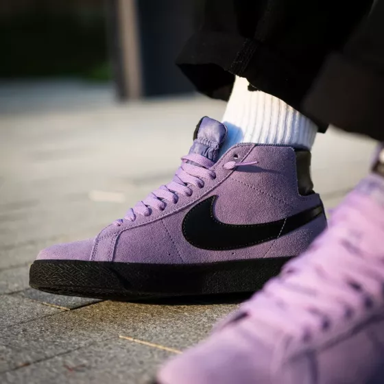 Кеды Nike SB Zoom Blazer Mid FD0731-500 (dusty-amethyst black)