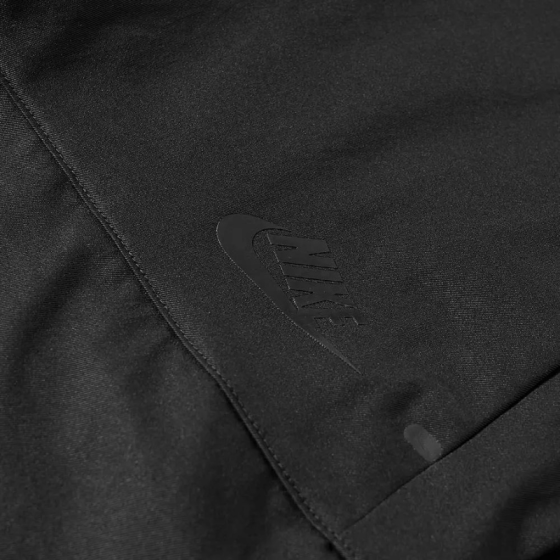 Брюки Nike Tech Essentials Woven Unlined Utility Pant DH3867-010 (black)