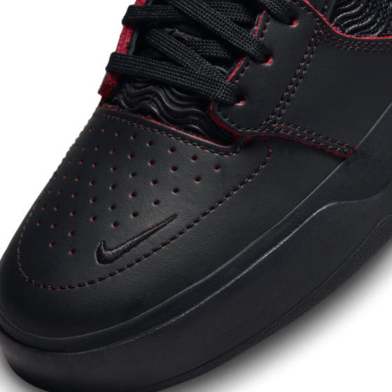 Кеды Nike SB Ishod PRM "Bred" DV5473-001 (black-university red-black)