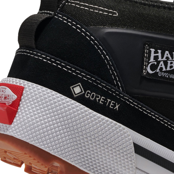 Зимние Кеды Vans MTE Half Cab Gore-Tex VN000CVMBA21 (black-white)