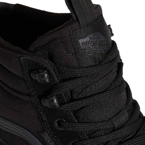 Зимние Кеды Vans MTE Sk8-Hi Waterproof Insulated VN000DAQBKA1 (black-black)