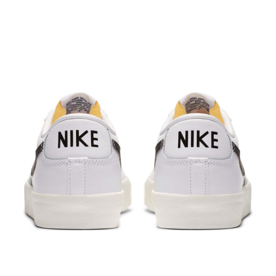 Кроссовки Nike Blazer Low '77 Vintage DA6364-101 (white-black sail)