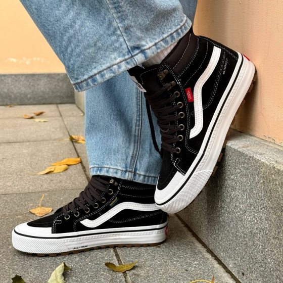 Зимние Кеды Vans MTE Sk8-Hi Waterproof Insulated VN000DAQBA21 (black-white)