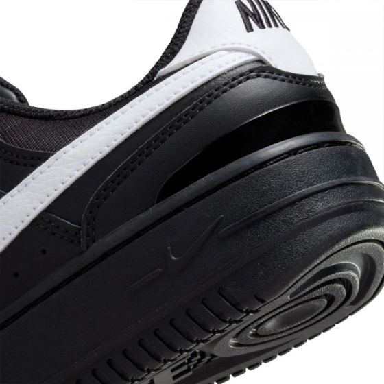 Кроссовки Nike Gamma Force FQ6476-010 (black-white)