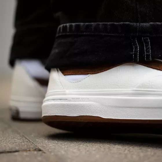 Кеды Vans Kyle Walker VN0A2Z3KYF9 (leather white-red)