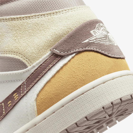 Кроссовки Jordan Air Jordan 1 Mid SE Craft DM9652-102 (sail-taupe haze-fossil stone)