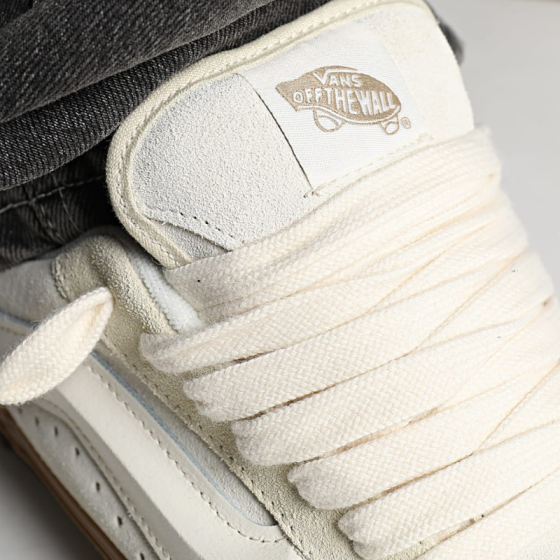 Кеды Vans Knu Skool VN0009QCDBS (marshmallow-light gum)