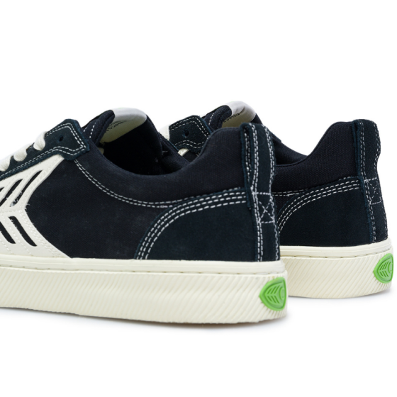 Кеды Cariuma Catiba Pro Low 400807B12 (black-contrast thread)