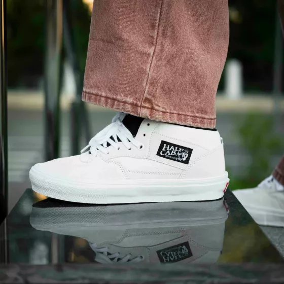 Кеды Vans Skate Half Cab VN0A5FCDYB2 (white-black)
