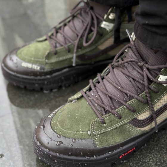 Зимние Кеды Vans MTE Sk8-Hi Gore-Tex Insulated VN000DARF871 (dark green-dark brown)