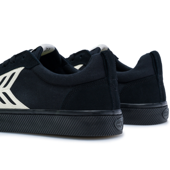 Кеды Cariuma Catiba Pro Low 400807B13 (all black)