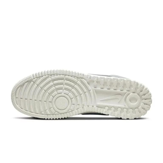 Кроссовки Nike Court Vision Mid WNTR DR7882-001 (wolf grey-wolf grey)