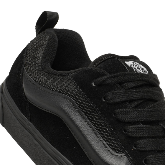 Кеды Vans Knu Skool VN0009QCBKA1 (black-black)