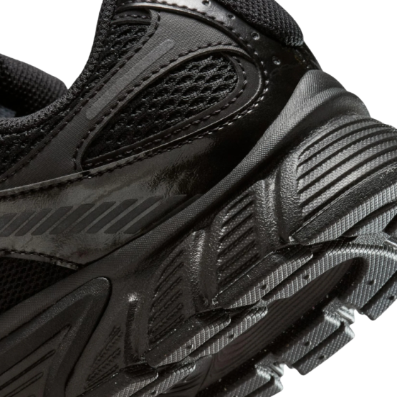 Кроссовки Женские Nike V5 Rnr HQ7901-001 (black-anthracite-black)