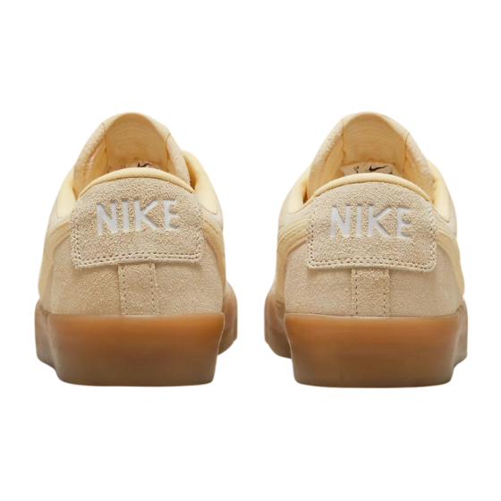 Кеды Nike SB Zoom Blazer Low Pro GT PRM FN7404-200 (pale vanilla)