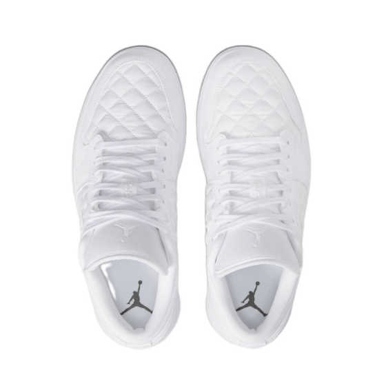 Кроссовки Jordan Air Jordan 1 Low Quilted DB6480-100 (white-white-white)