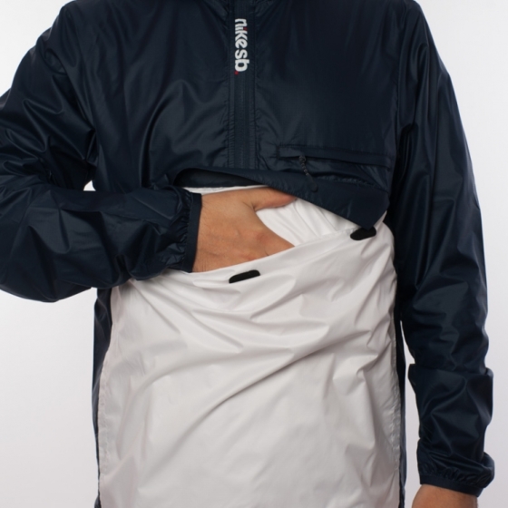Ветровка Nike SB Packable Anorak Jacket 860265-475 (obsidian-white)