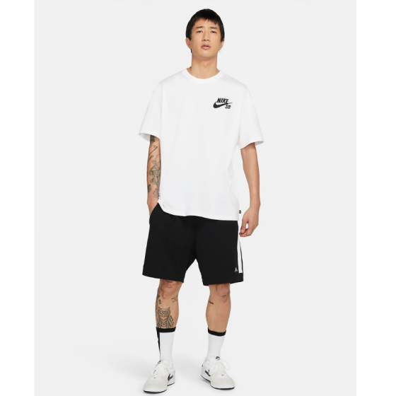 Футболка Nike SB Logo Tee DC7817-100 (white-black)