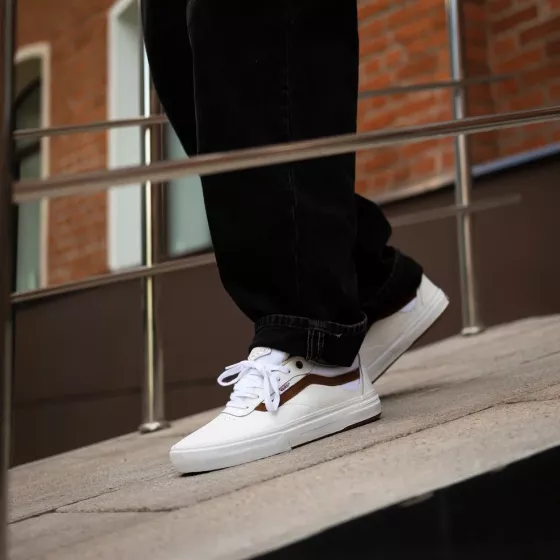Кеды Vans Kyle Walker VN0A2Z3KYF9 (leather white-red)