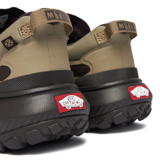 Кроссовки Зимние Vans MTE Crosspath VN000CVUDRB1 (dark brown)