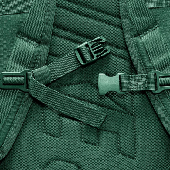 Рюкзак Nike SB RPM Solid Backpack BA5403-333 (noble green-midnight navy)