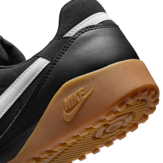 Кроссовки Nike Terra Manta HQ4502-006 (black-gum light brown-white)