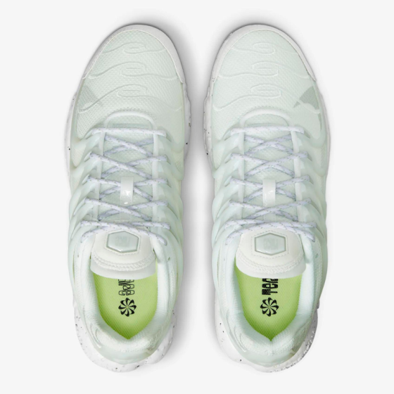 Кроссовки Nike Air Max Terrascape Plus DQ3977-100 (white-pure platinum-white)