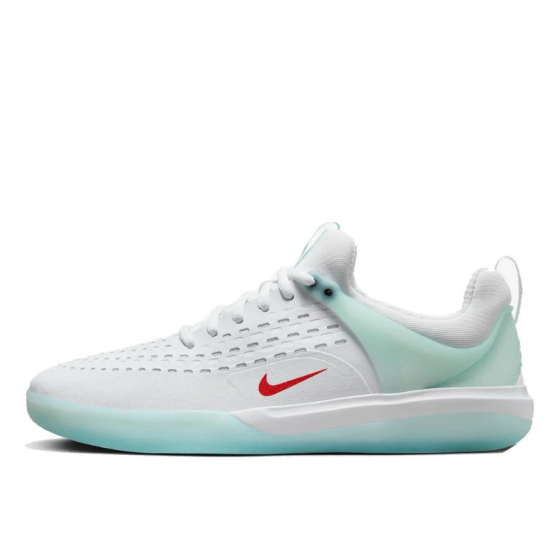 Кеды Nike SB Zoom Nyjah 3 DV7896-400 (skylight-university red)