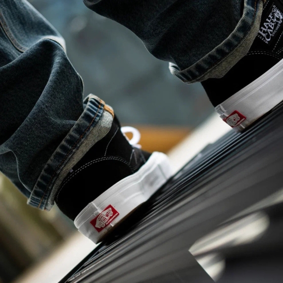 Кеды Vans Skate Half Cab VN0A5FCDY281 (black-white)
