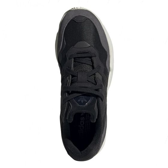 Кроссовки adidas Originals Yung-96 EE7245 (core black-off white)