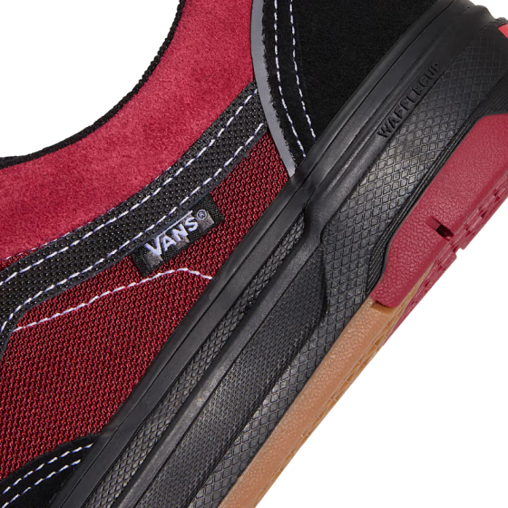 Кеды Vans Skate Old Skool Wafflecup VN000EB7Y09 (black-red)