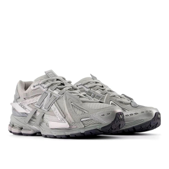 Кроссовки New Balance 1906A M1906AG (concrete-silver metallic)