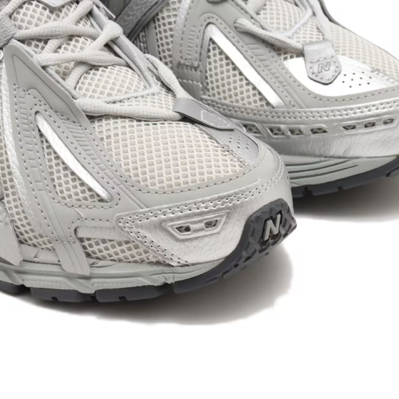 Кроссовки New Balance 1906A M1906AG (concrete-silver metallic)