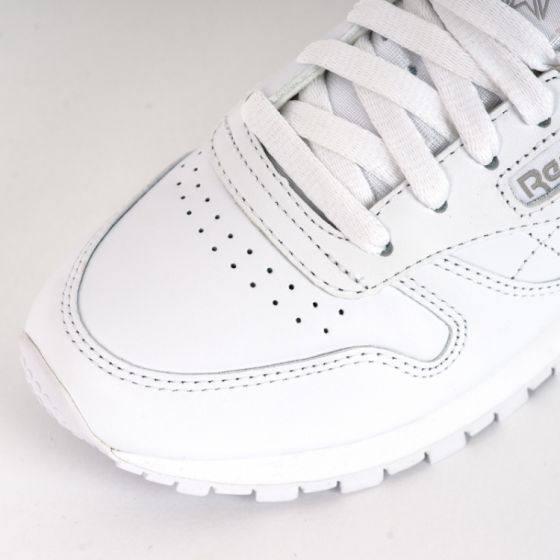 Кроссовки женские Reebok Classic Leather 2232 (white)