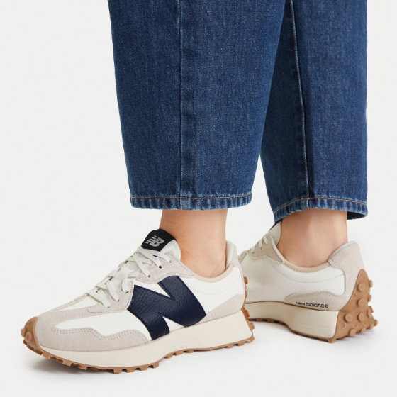 Кроссовки Женские New Balance 327 WS327KB (moonbeam-outerspace)