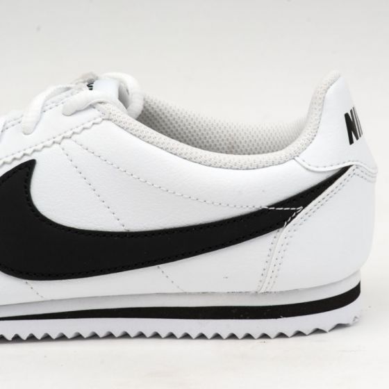 Nike Cortez GS 749482 102 white black