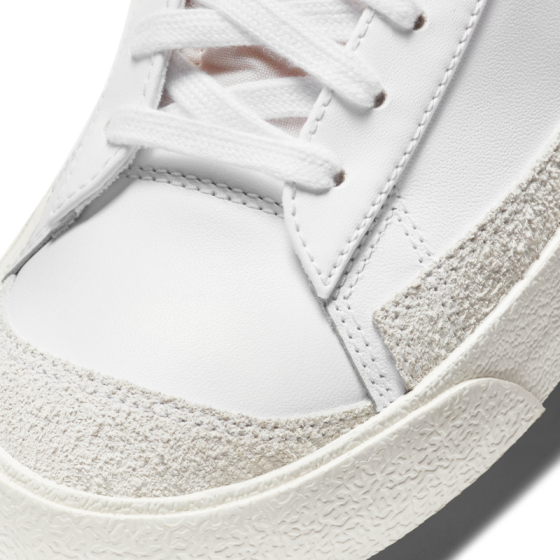 Кроссовки Nike Blazer Mid '77 Vintage BQ6806-100 (white-black)