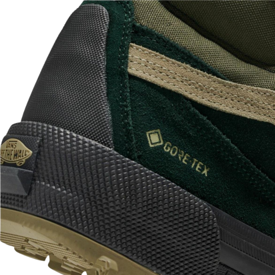Зимние Кеды Vans Mte Sk8-Hi Gore-Tex VN000CVSZAA1 (scarab-grape leaf)