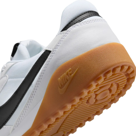 Кроссовки Nike Terra Manta HQ4502-104 (white-gum light brown-black)